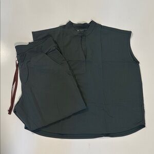 Figs women’s Bonsai XL/XXL scrubs